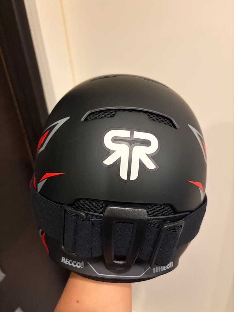 RuRoC ブラック/レッド ヘルメット 替えのシールド、収納袋付き