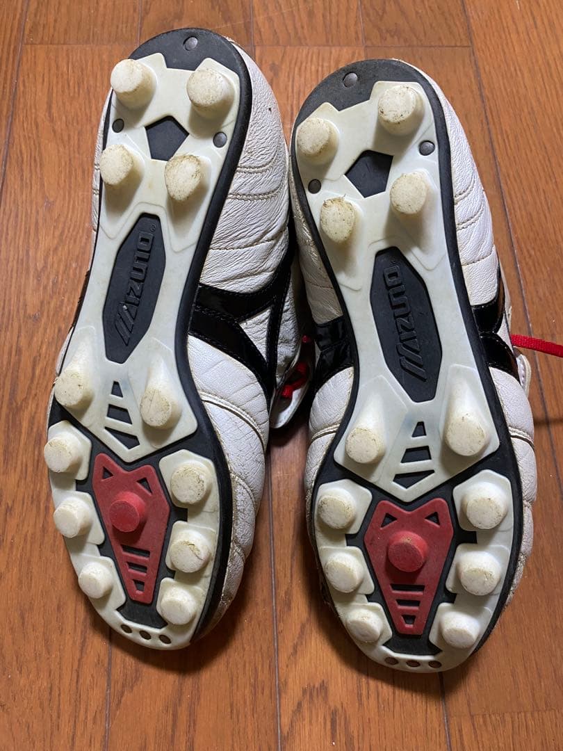 シューズ Mizuno Morelia 2 & Adidas copa gloro