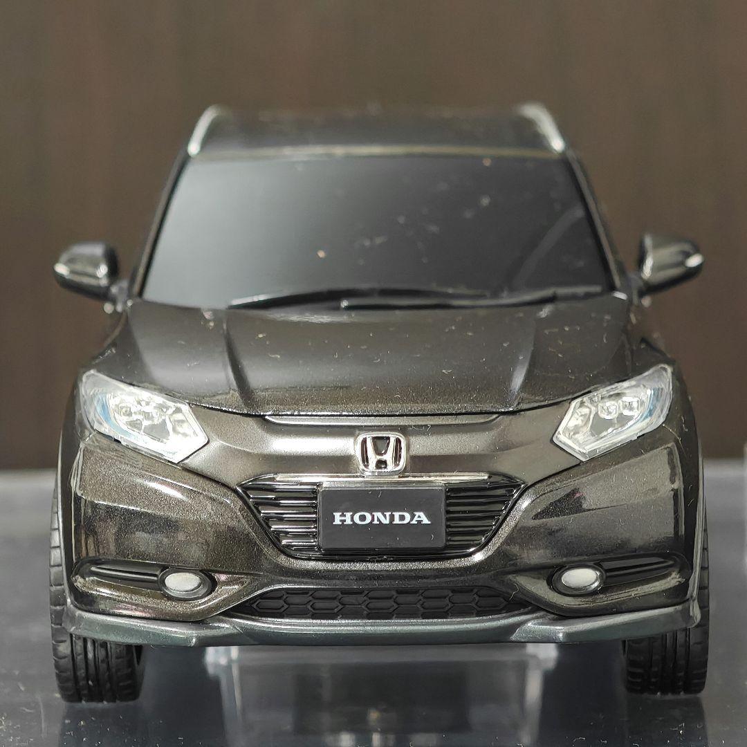 ホンダ VEZEL ミニカー ミスティグリーン・パール カラーサンプル