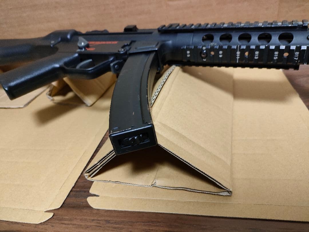め*ん様 東京マルイ　スタンダード電動ガン　MP5　カスタム