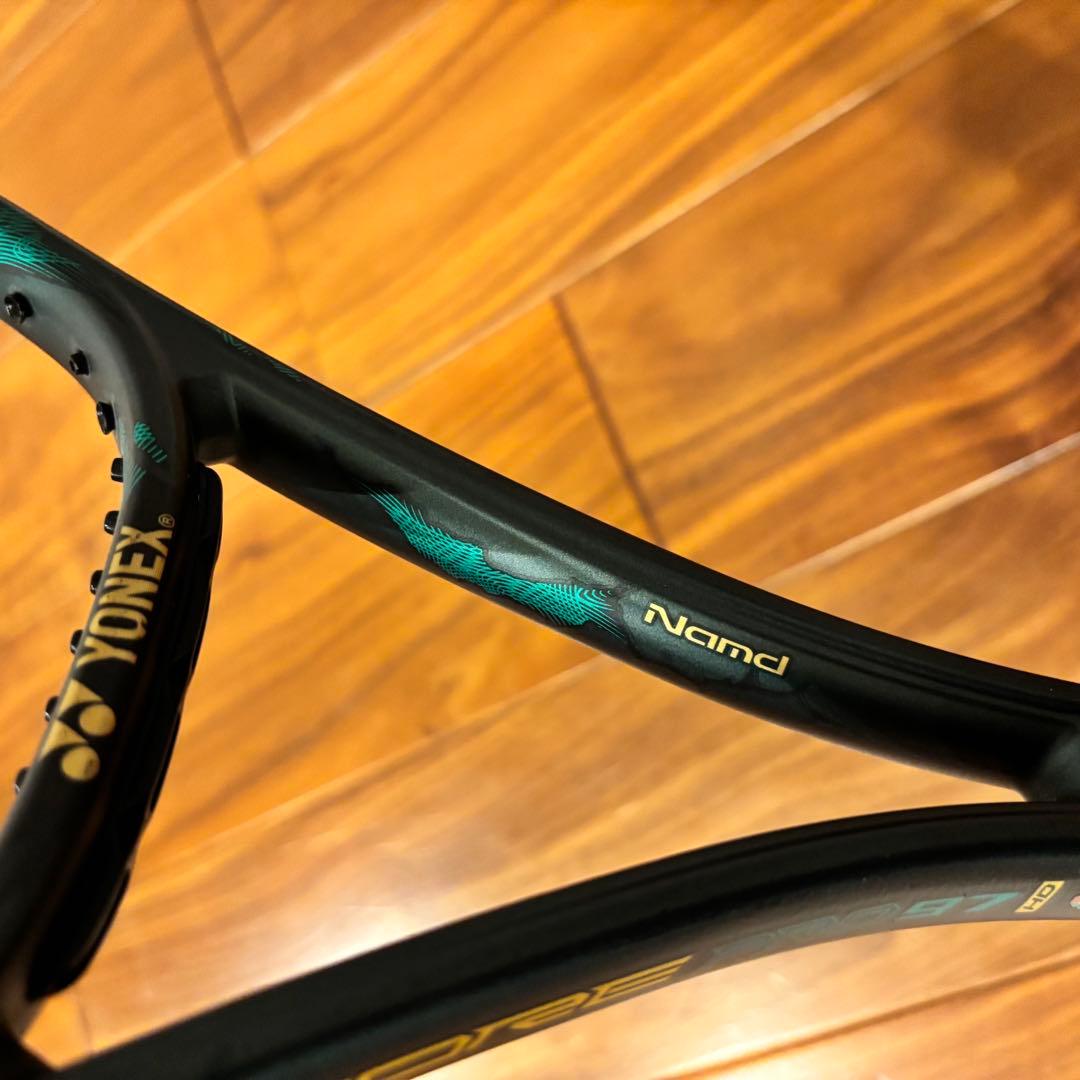美品　日本未発売モデル　YONEX VCORE 97 PRO HD G2