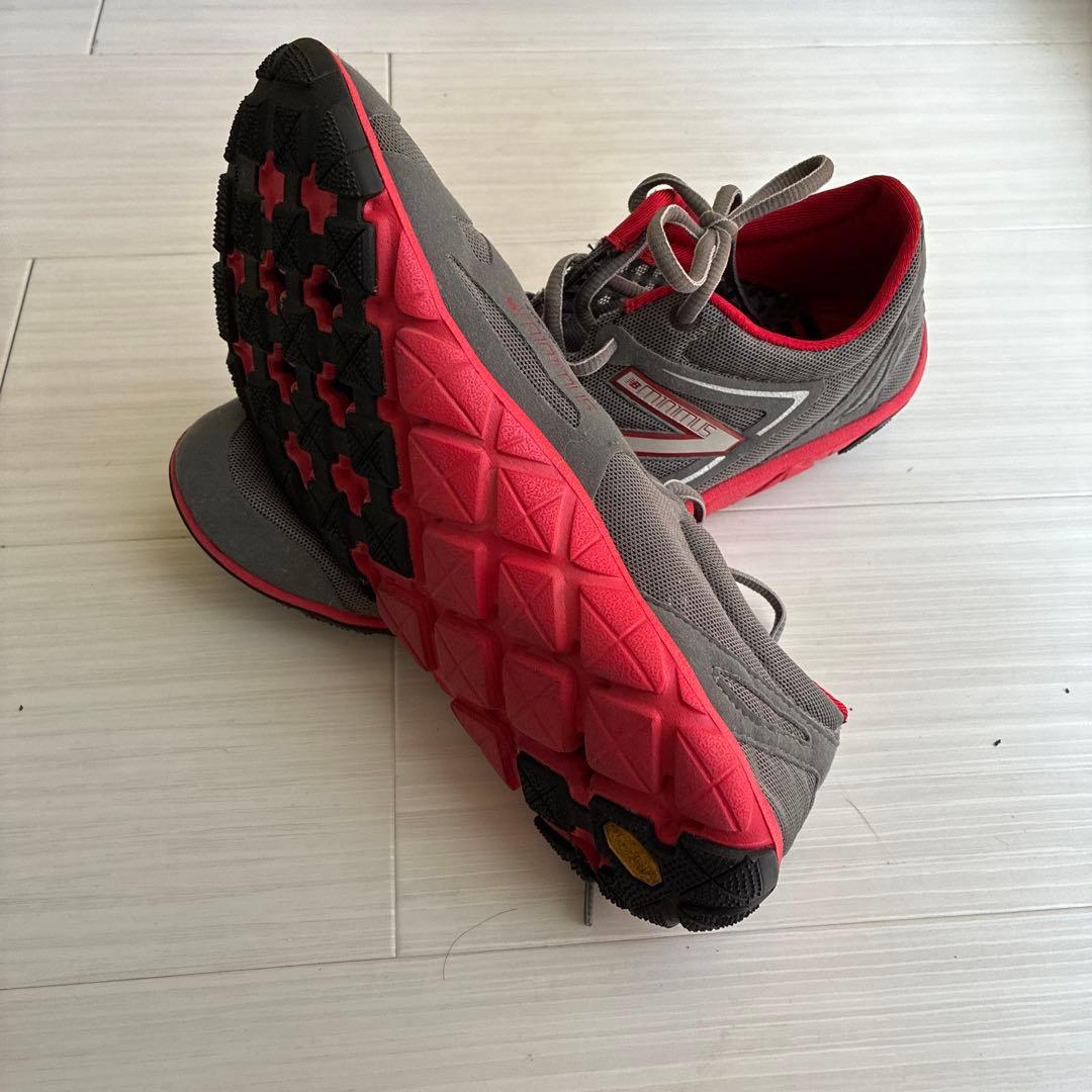 New Balance 裸足感覚シューズ