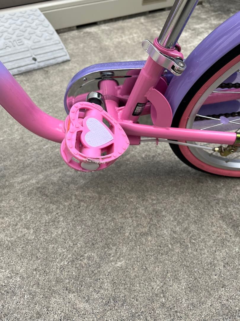 子供用自転車 18インチ　紫色 プリンセスソフィア　(ソフィアヘルメットセット)