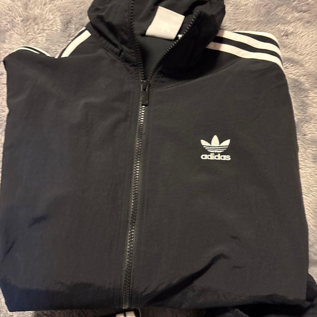 adidas 上下セットアップ ブラック Ｌサイズ　 3日間限定値下中❗️