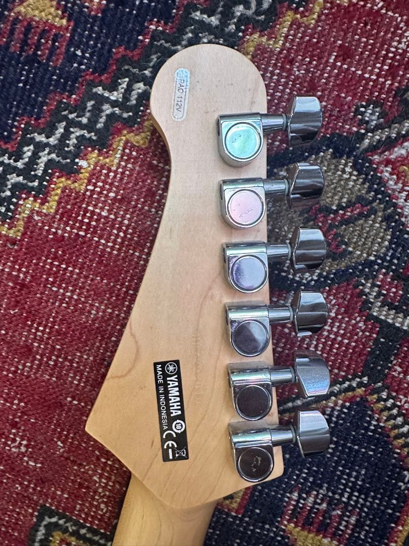 ヤマハ YAMAHA Pacifica 112V パシフィカ 黒　PAC112V