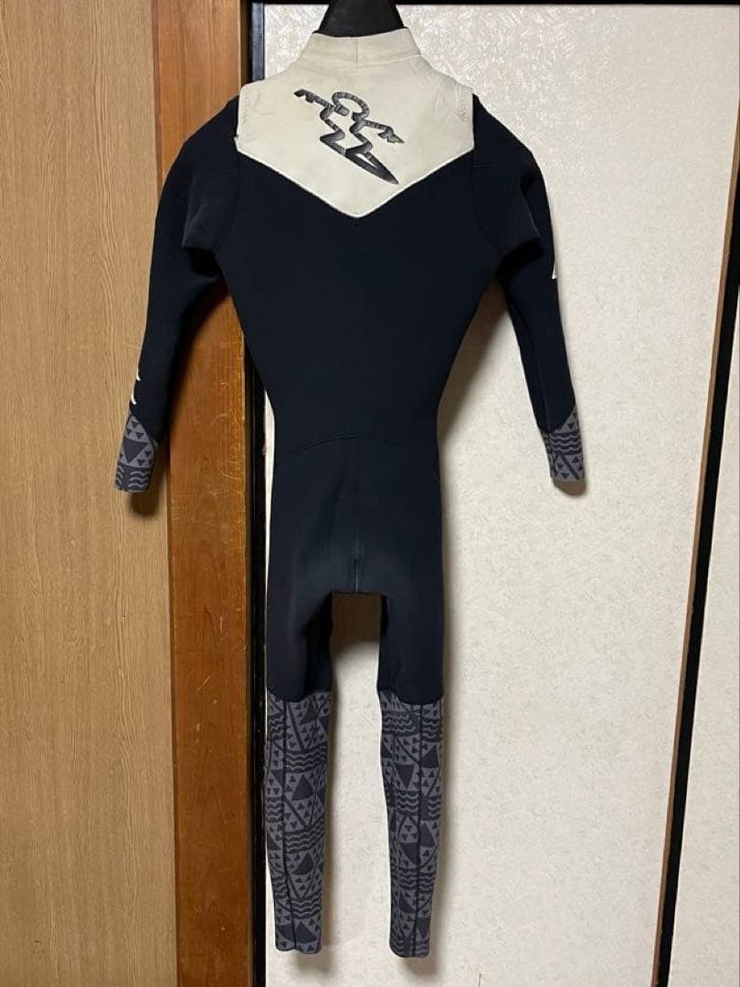 Da Hui フルスーツ(ジャージ)2-3mm 170cm 63.5kg