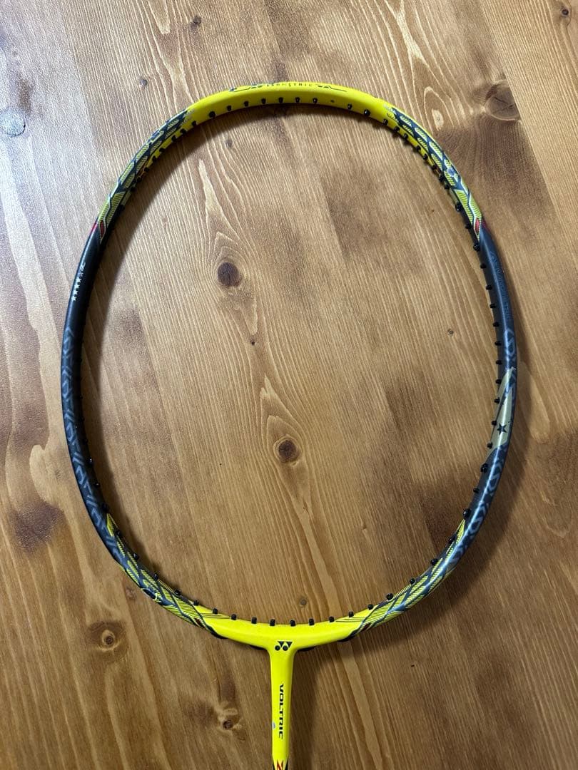 【レア】バドミントンラケット ボルトリック　ジーフォース2 リンダンモデル