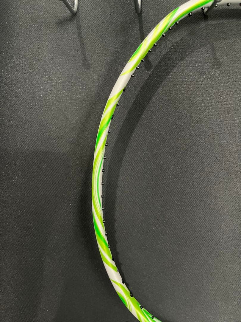 4ug5 アストロクス100ZVA 新品　バドミントン　ラケット