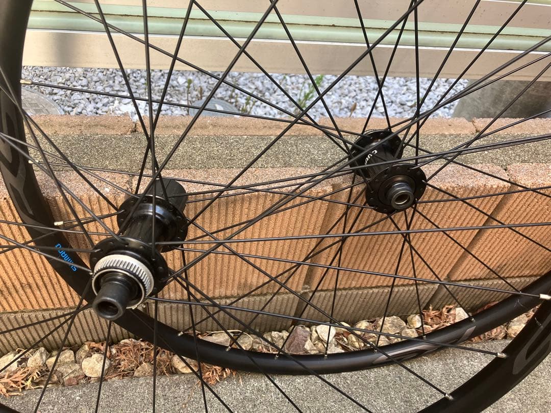 SHIMANO 完組ホイール 700C