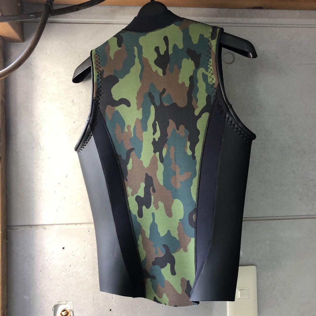 MoonJelly ベストフロントジップ Lady's