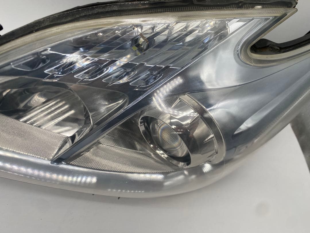 トヨタ プリウス 30系 ヘッドライト 左右セット HID 55Wバラスト付き