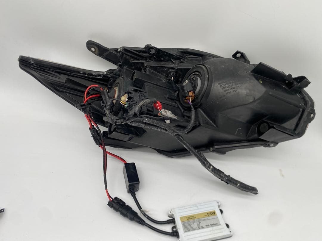 トヨタ プリウス 30系 ヘッドライト 左右セット HID 55Wバラスト付き