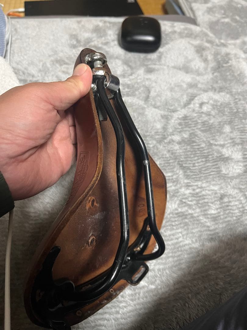 アカツキの　BROOKS B17 LADIES STANDARD サドル