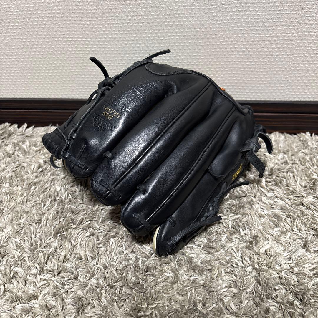 【激レア】Absolutely Ridiculous\"Bible Glove\"