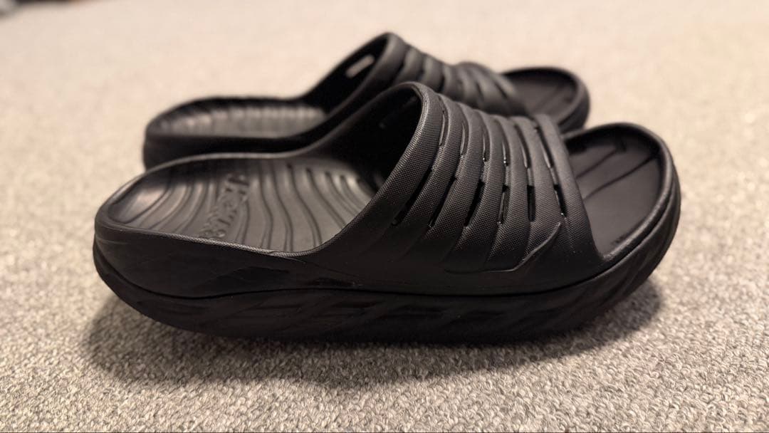 HOKA リカバリーサンダル 25cm-26cm
