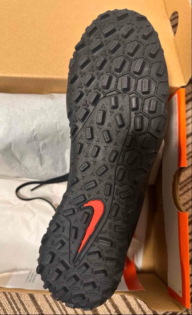 ナイキ ファントム GT2 クラブ TF NIKEシューズ サッカー25.5cm