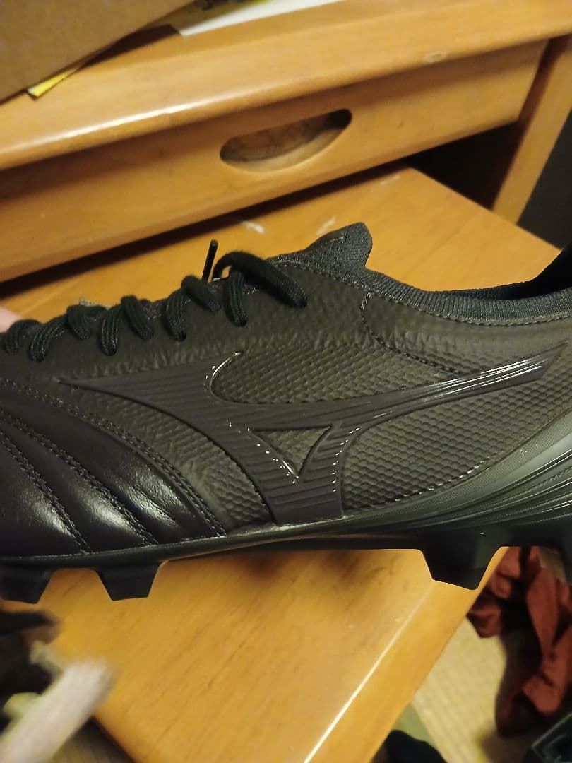 サッカースパイク モレリアネオ4β ltd