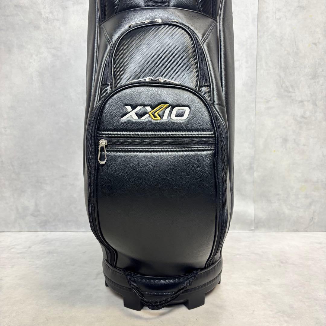 【美品】ゼクシオ キャディバッグ 9.5型 4分割 超軽量2.4kg ブラック