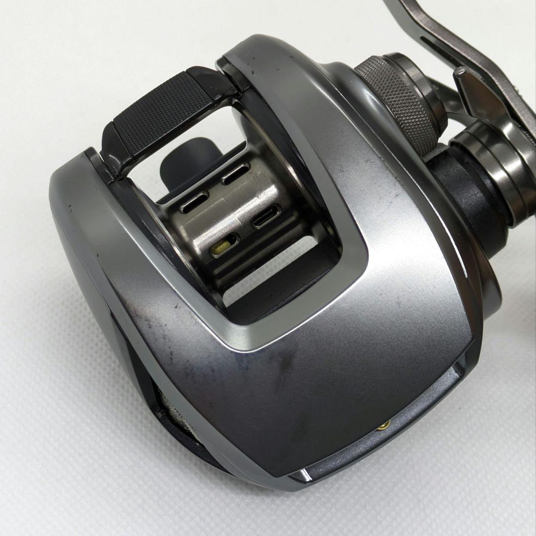 【日本製】 ダイワ Z 2020HL 左巻き 廃盤 希少品 ベイトリール