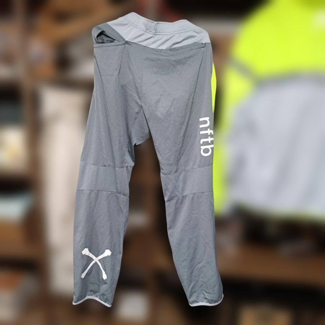 NIKE ナイキ nftb 薄手ジャージ 上下 セットアップ L 蛍光黄緑色
