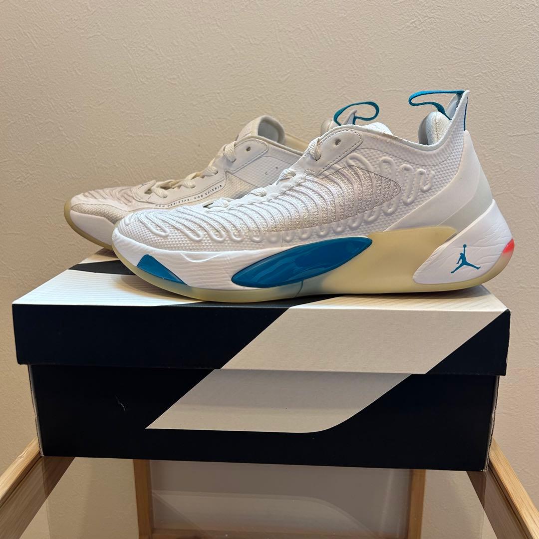 【希少】Nike Jordan Luka 1 \"Neo Turquoise\"