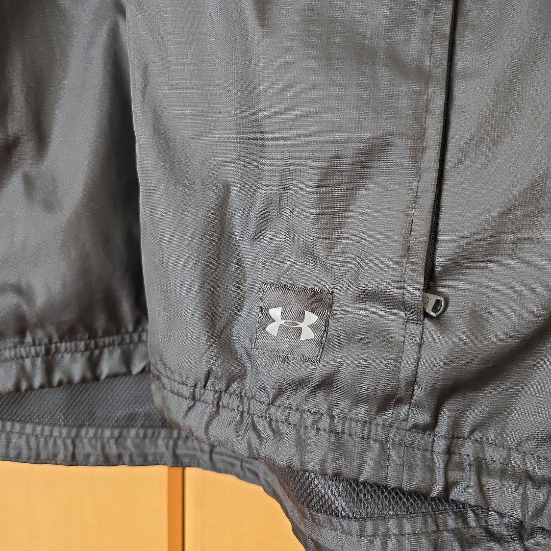 UNDER ARMOUR　アンダーアーマー　　　　　　　ウインドブレーカー　上下