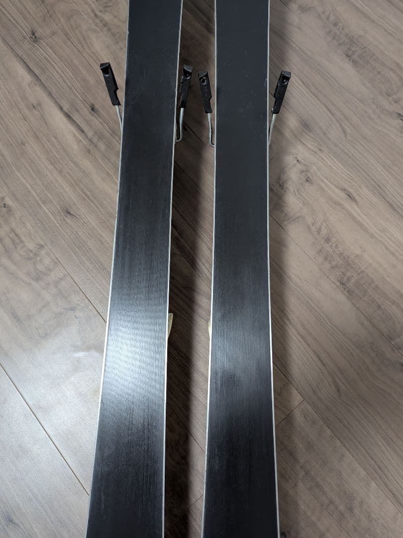 SALOMON カービングセット中古　152cm 靴27～27.5cm