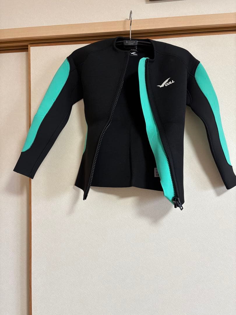 ウエットスーツ 新品GULL ブラック/ターコイズ