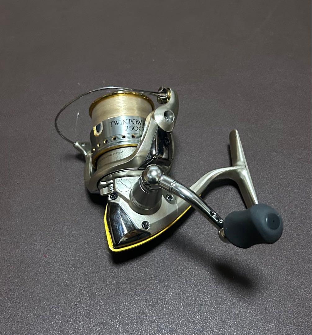 シマノ　shimano ツインパワー　2500s mg