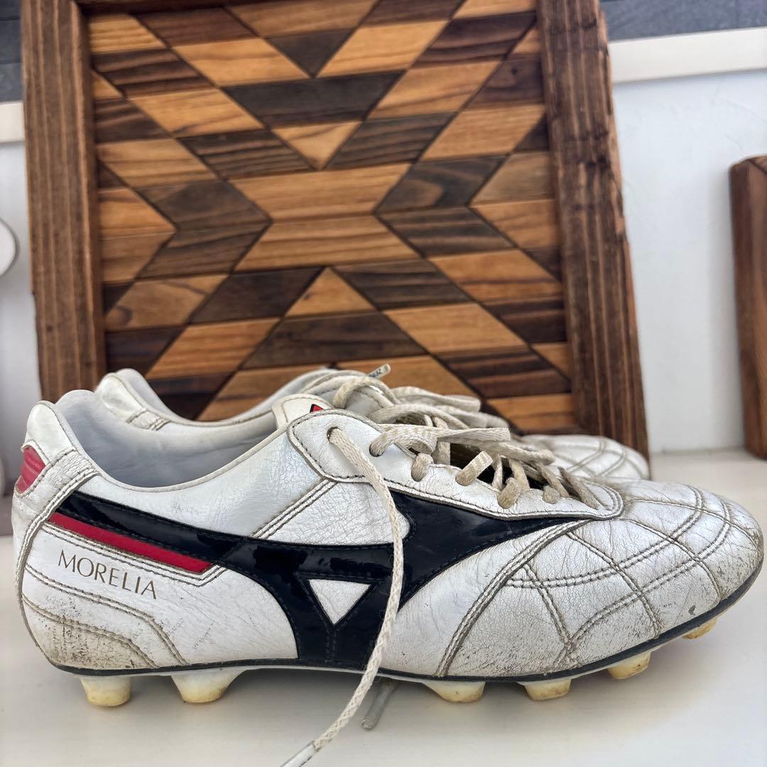 Mizuno Morelia サッカーシューズ ホワイト/ブラック/レッド