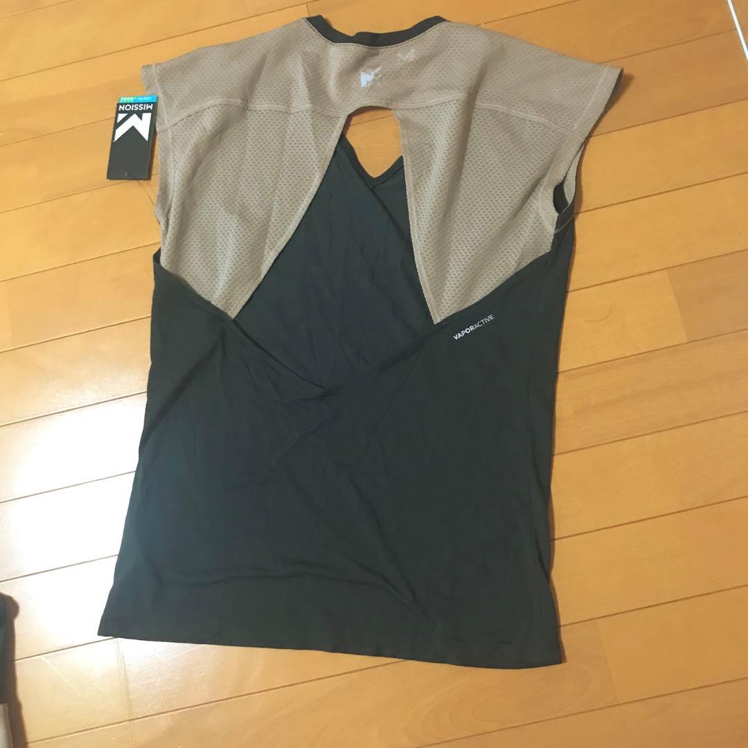 Tシャツブラトップ　セット　トレーニングウェア　ヨガウェア