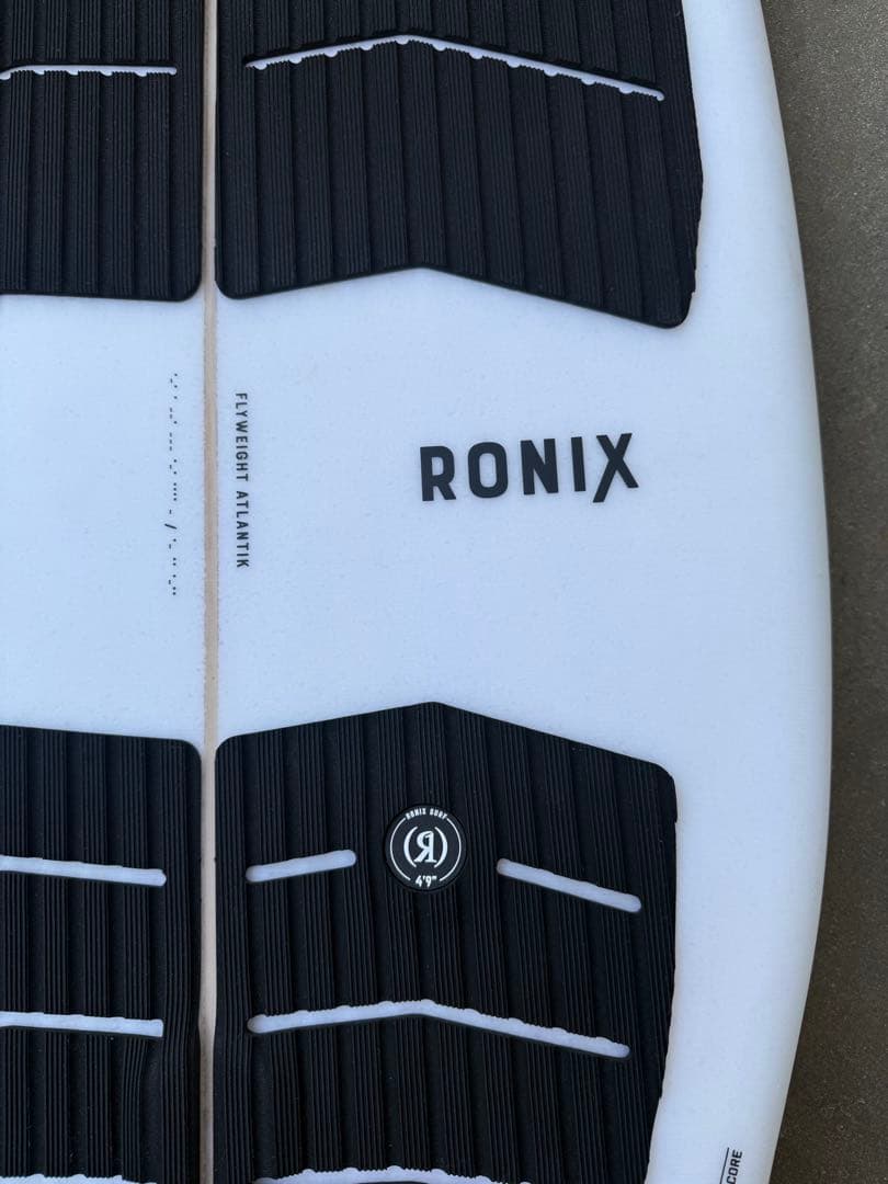 ロニックス　Ronix ATLANTIK 4'9\" ケース付き