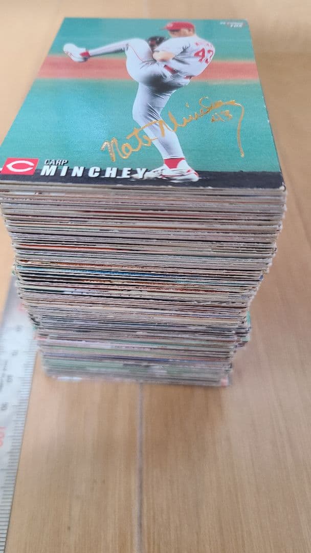 プロ野球チップス99 大量のゴールドサインカード