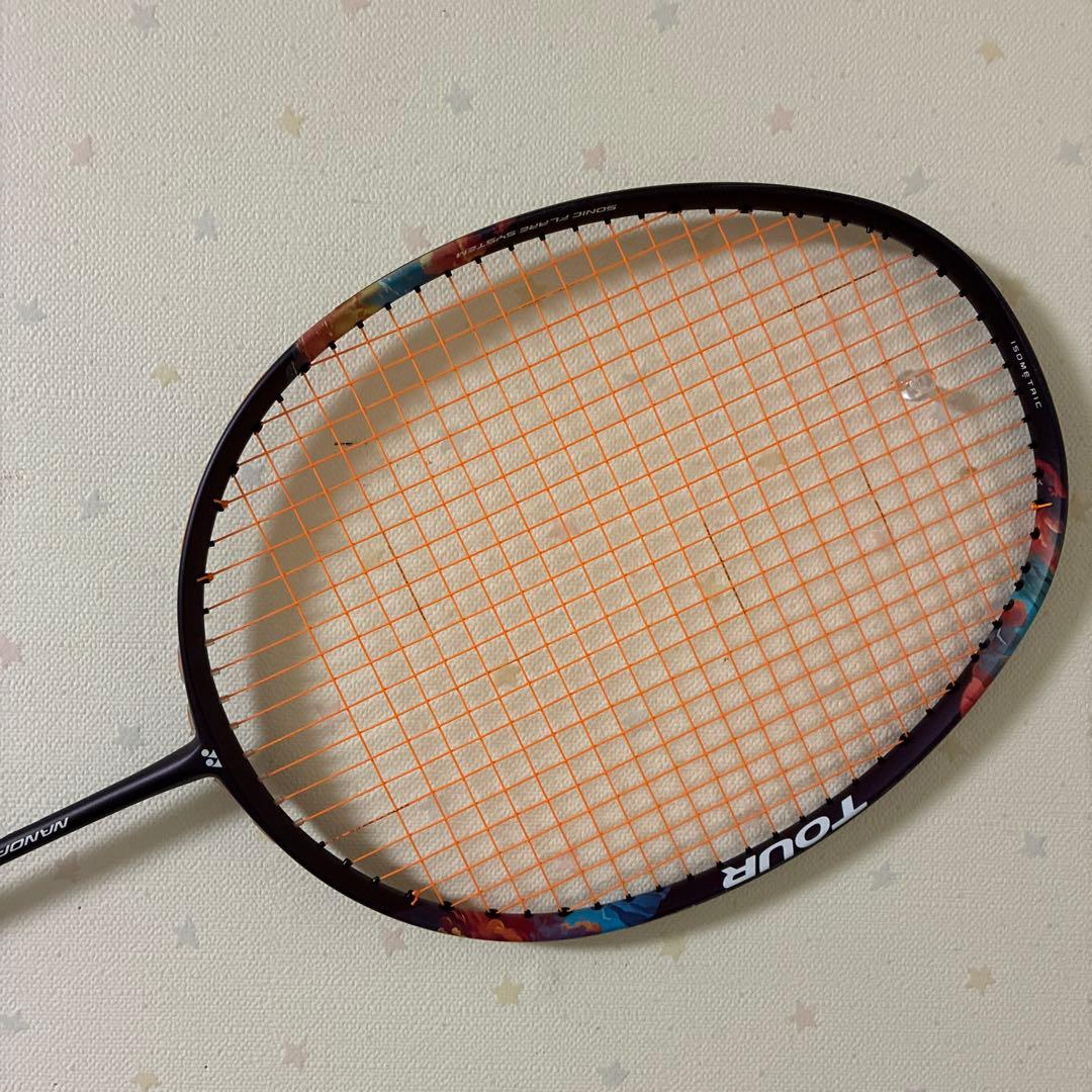 ヨネックス ナノフレア700 TOUR