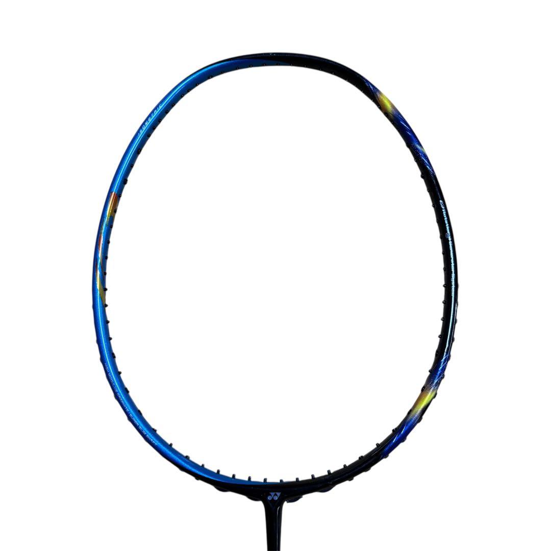 【廃盤品・美品】YONEX ASTROX 77 4UG5 バドミントン　青