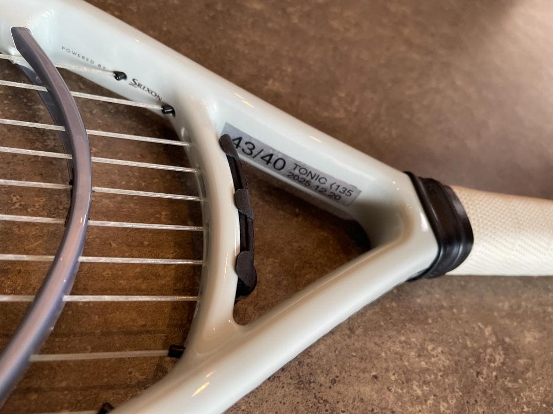 国内正規版テニスラケット　現行　DUNLOP LX1000