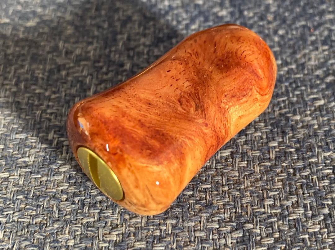 わたらせ樹脂工房製花梨瘤紅白　カーディナル用ベアリング仕様
