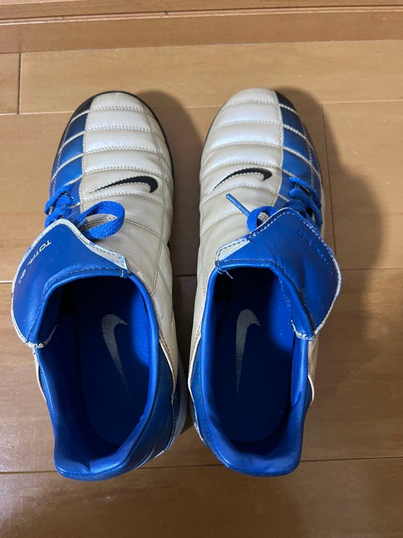 nike total 90 ナイキ　トータル90 サッカーシューズ