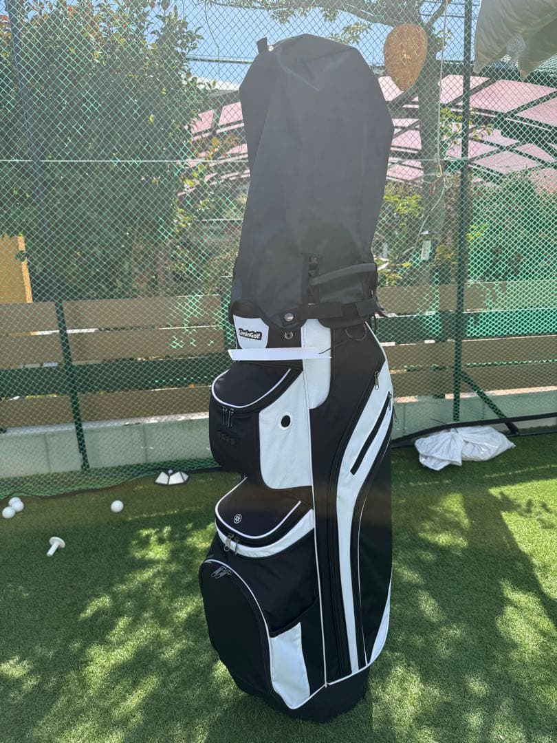 新品 Livsin Golf キャディバッグ ゴルフ9.5型 軽量 ホワイト