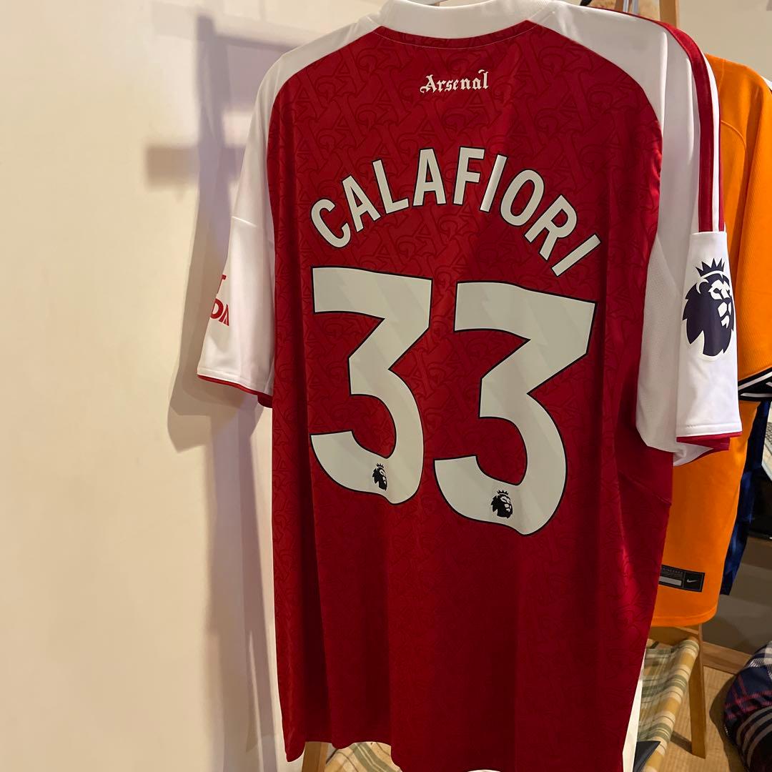 アーセナル CALAFIORI 33 レプリカシャツ