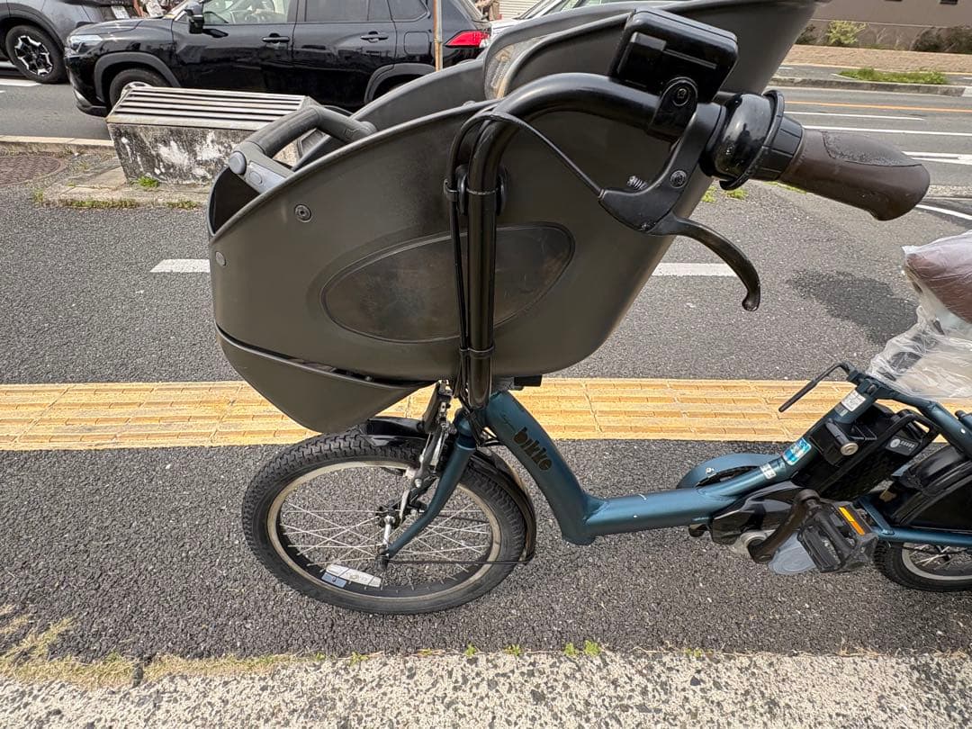 032中古ブリヂストンビッケ電動アシスト自転車　12Ah 大阪