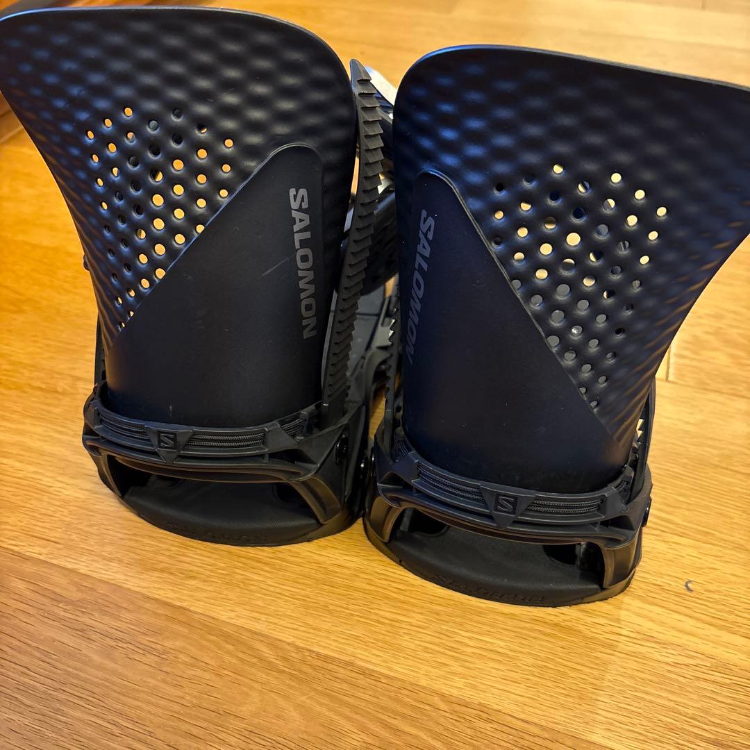SALOMON HOLOGRAM 24-25モデル　黒色　Sサイズ