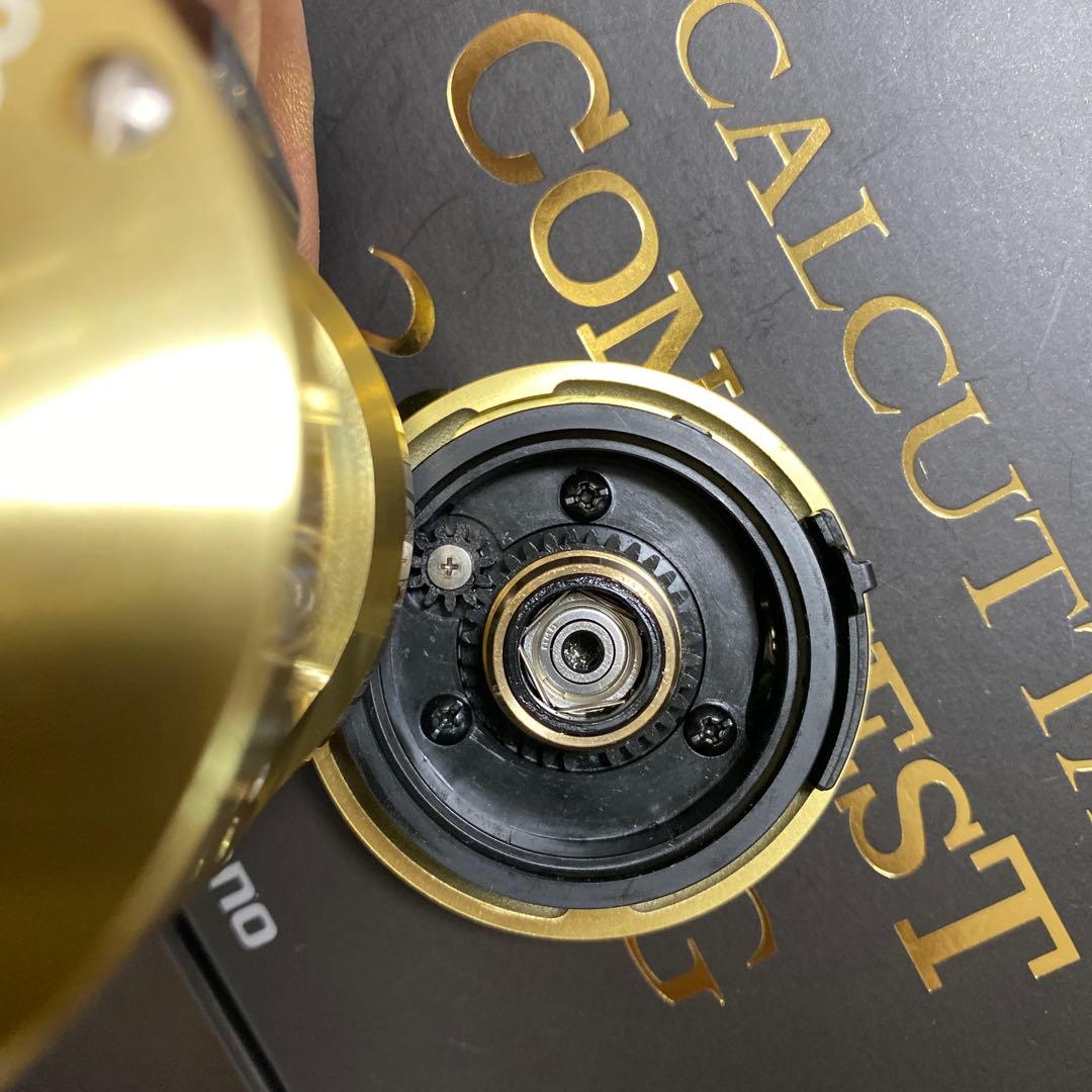 む*ー様 22CALCUTTA CONQUEST 200XG ハンドルLIVRE