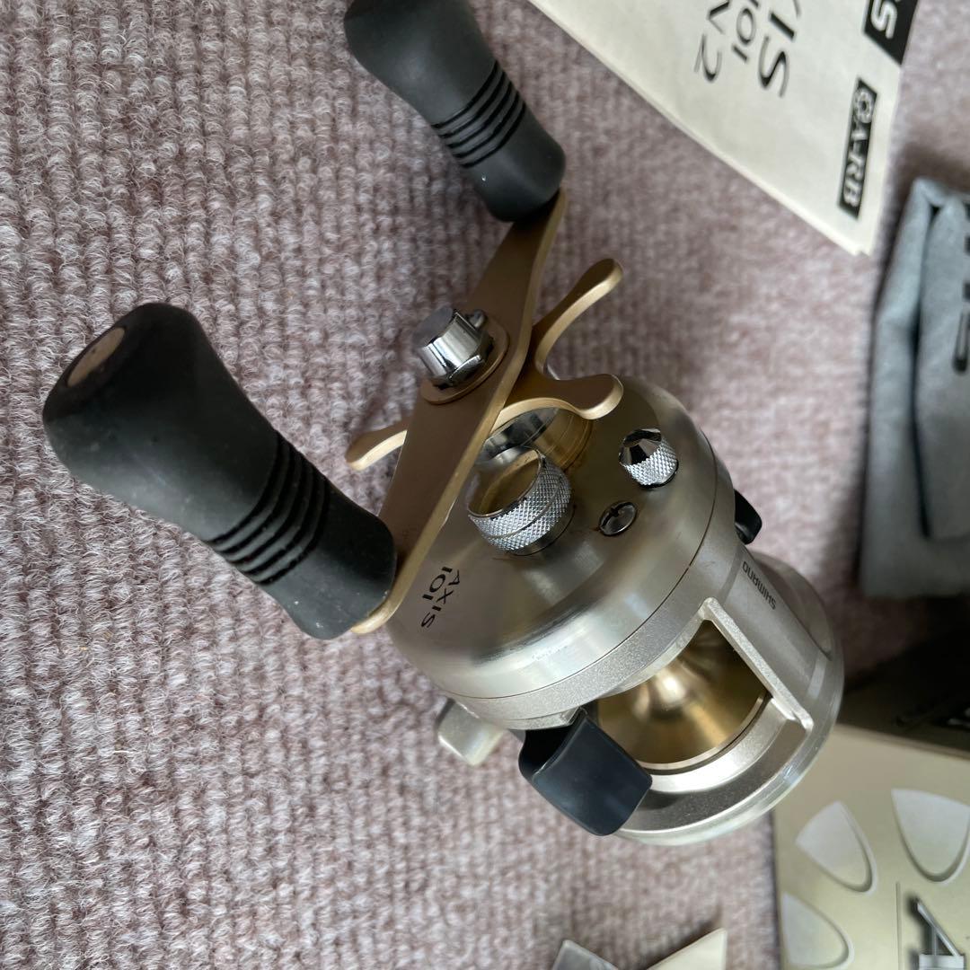 ア*☆様 SHIMANO 02AXIS 101 VERSION 2 リール