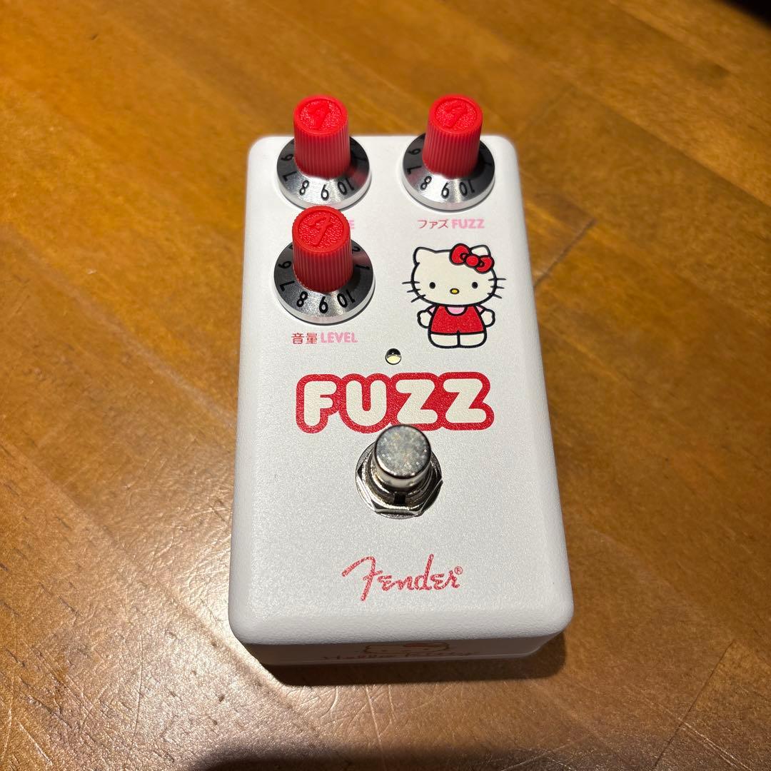 限定品　Hello Kitty Fenderファズペダル　白色