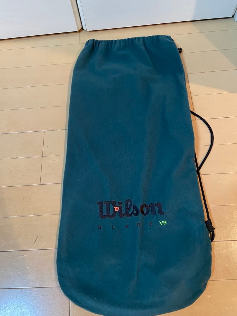 Wilson BLADE 100 V9 16×19 グリップ2