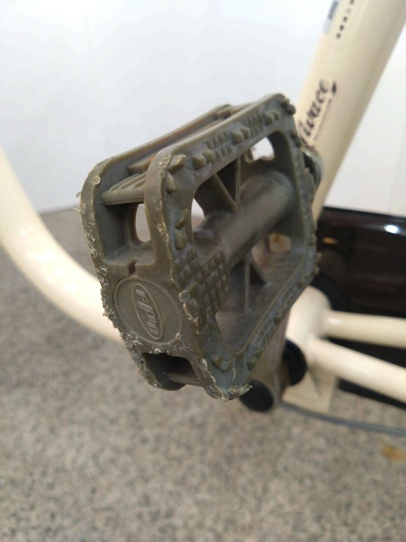 自転車 ヴィヴァーチェプレミアム20 20インチ 変速無し アサヒサイクル