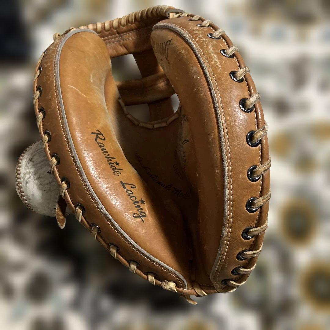 キャッチャーミット　SPALDING23-15 プロフェッショナルモデル　球付き