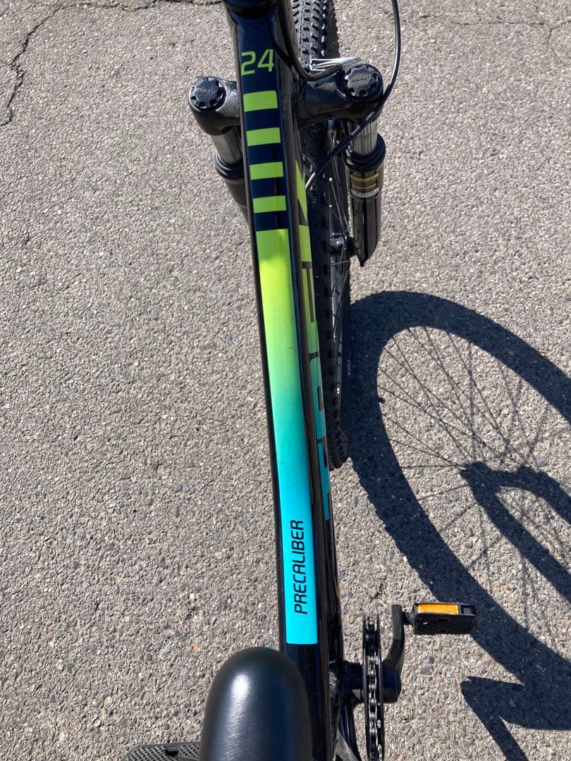 【TREK】 PRECALIBER24 マウンテンバイク〈直営店で購入〉