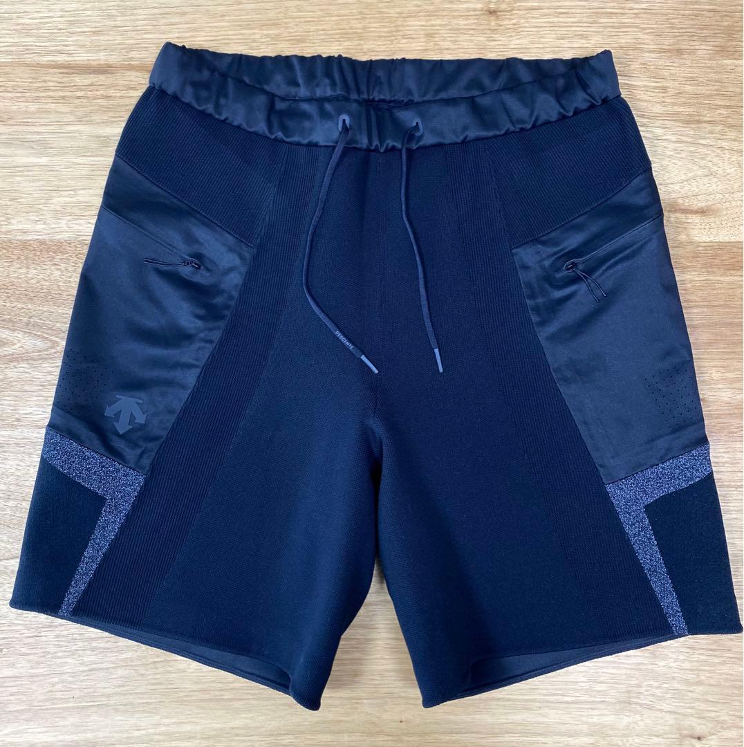 新品タグ付き！DESCENTE トレーニングショーツ allterrain on
